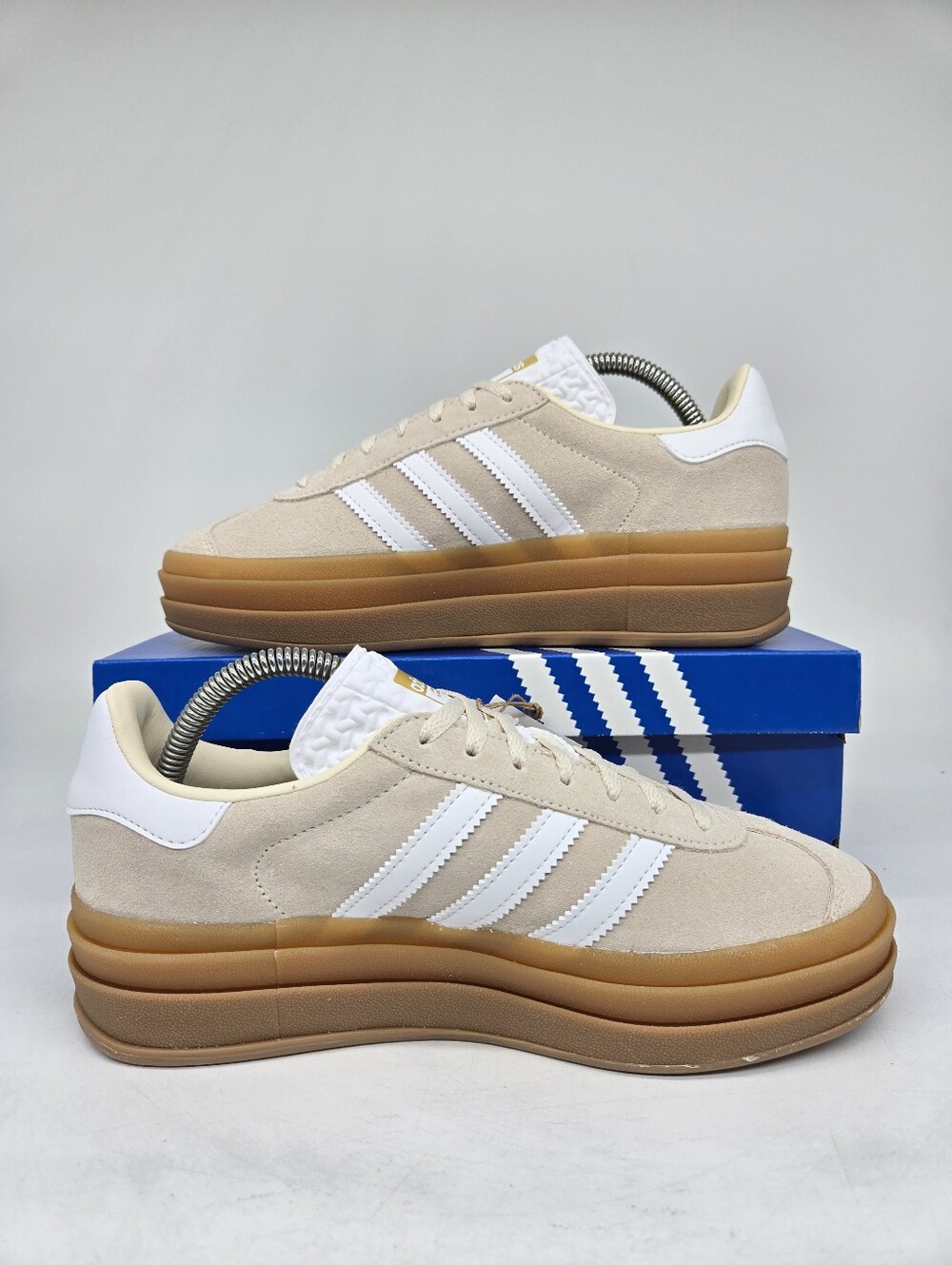 adidas Originals Gazelle Bold JP9288 White Beige Gold Shoes Women's Size 8.5 - Picture 6 of 8